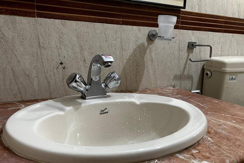 لونافالا Valecha Villa Entire 4Bhkbunglow With 5000 Sq Ft Garden المظهر الخارجي الصورة
