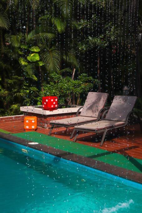 لونافالا Valecha Villa Entire 4Bhkbunglow With 5000 Sq Ft Garden المظهر الخارجي الصورة